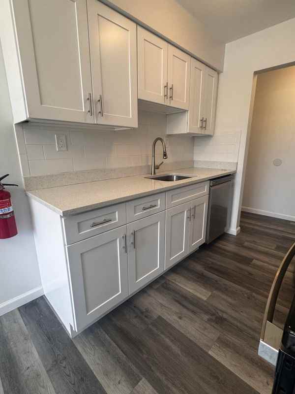 7 Windsor Ter - Photo 7 of 8