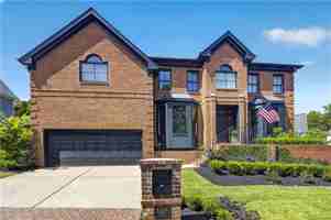 featured image of 1122 Tennyson Pl Ne