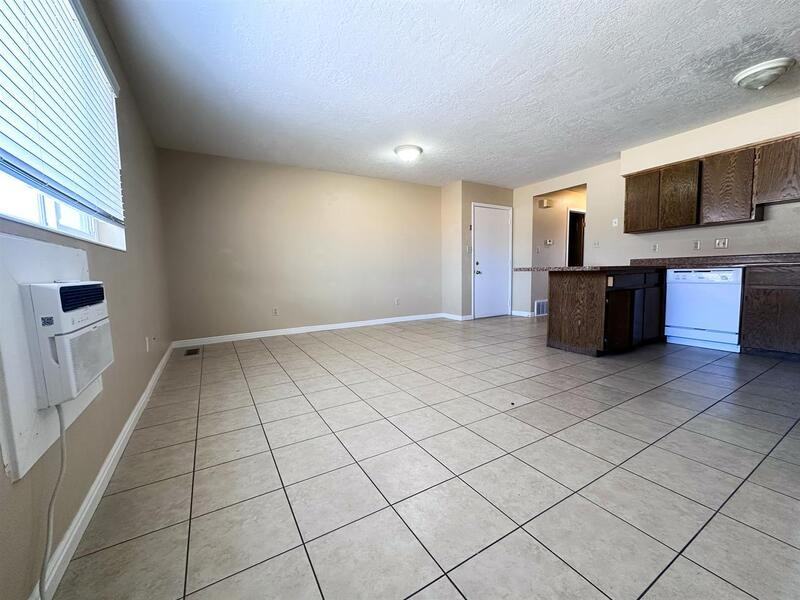 120 Ws #11 - Photo 5 of 10
