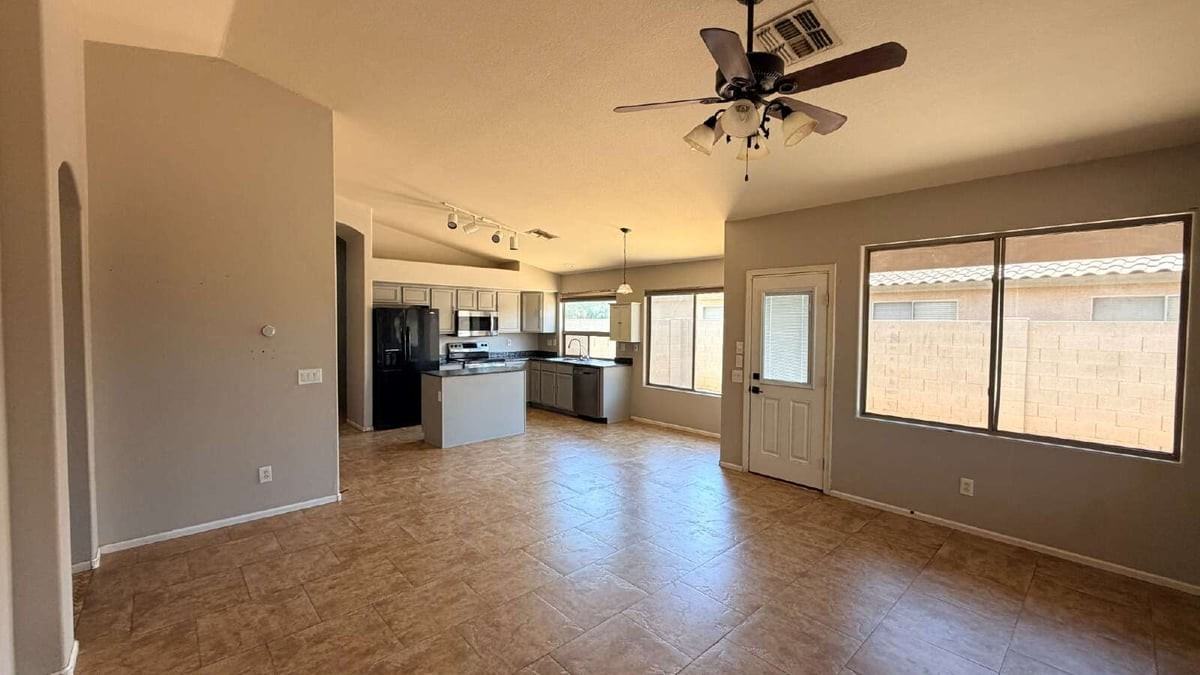 43878 W Wade Dr - Photo 5 of 15