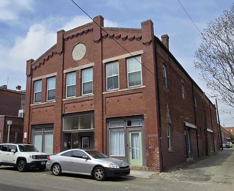 302 Goshen St #100 - Photo 2 of 12