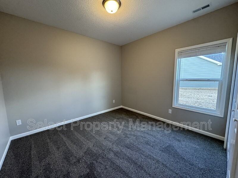 1469 Signal Ridge Run - Photo 5 of 14