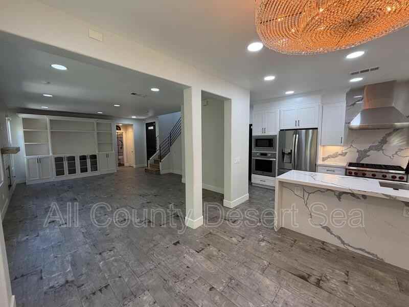 2547 Cornerstone Ln - Photo 5 of 42