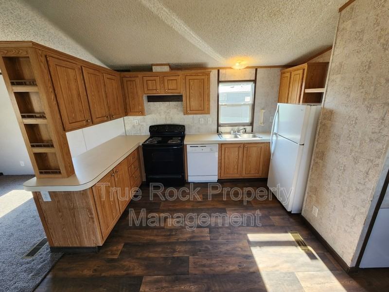 16159 County Road 3594 - Photo 4 of 11