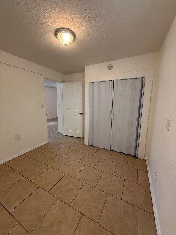 810 20th Ave S - Photo 7 of 14