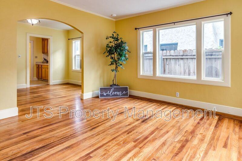 1803 Burnett Way #1803 - Photo 5 of 18