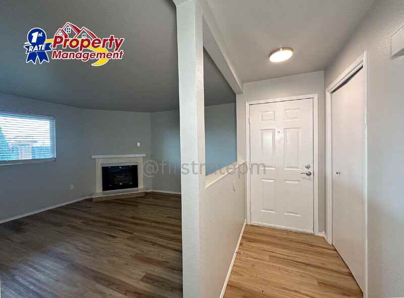4824 W Blodgett Ln #202 - Photo 3 of 24