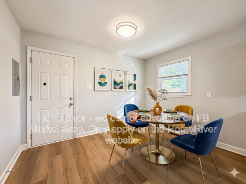 2408 Hart St - Photo 3 of 27