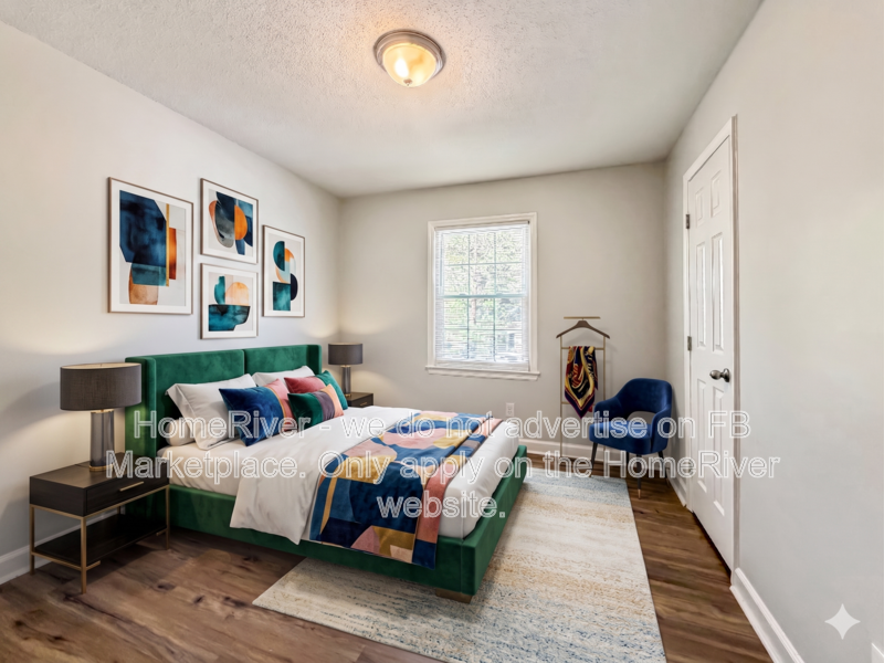 2408 Hart St - Photo 5 of 27