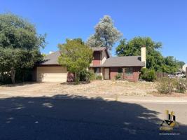 featured image of 1950 Klamath River Dr