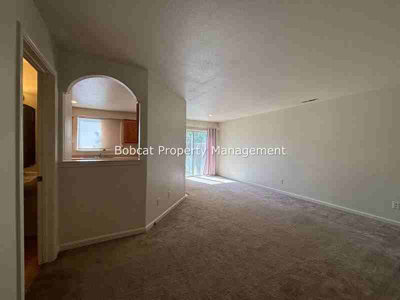 217 Meadowood Ct #A - Photo 7 of 37