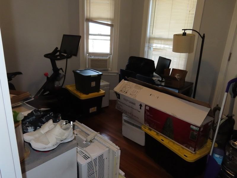 247 Boston St - Photo 6 of 15