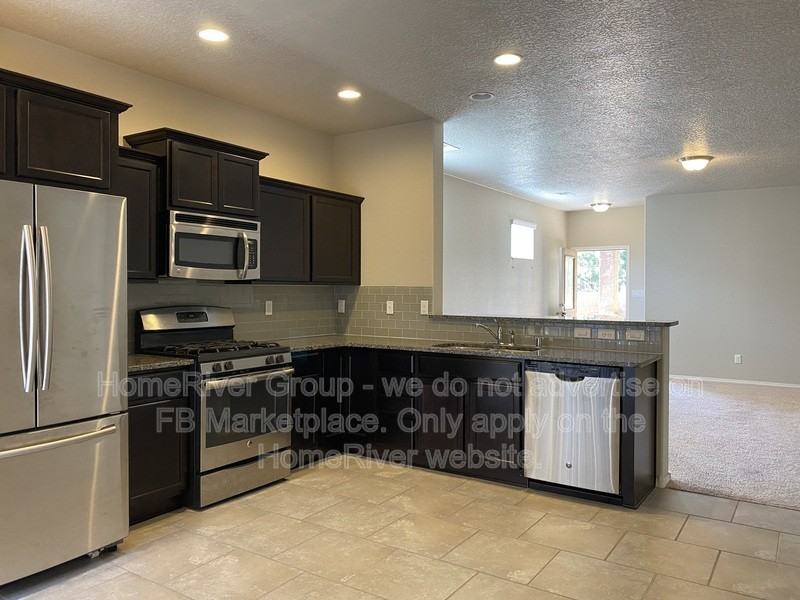 6839 Kayser Mill Rd Nw - Photo 3 of 23