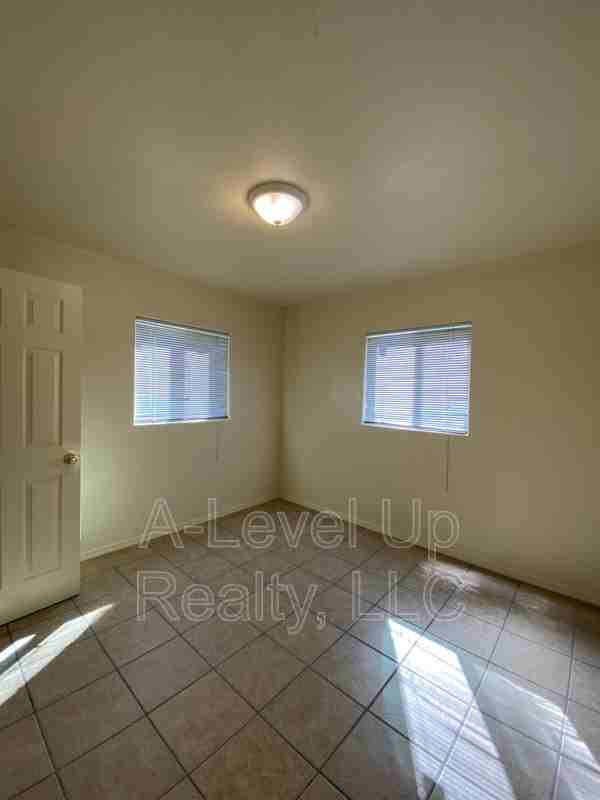 2705 S Monterey Vis - Photo 6 of 21