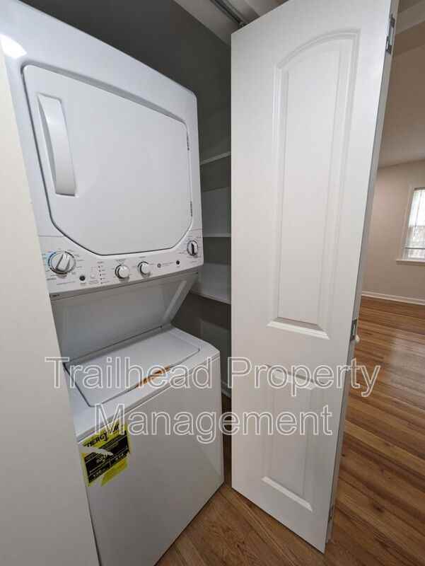 6409 Brookside Rd #2N - Photo 7 of 11