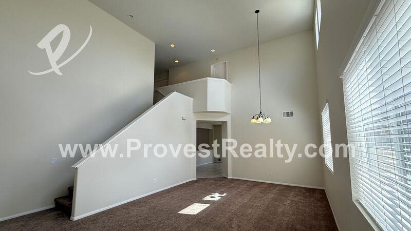 15847 Barrel Cactus Ln - Photo 5 of 26