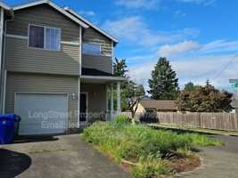 featured image of 7445 Se Crystal Springs Blvd