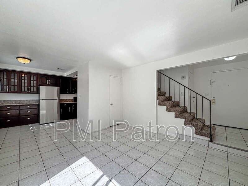 5505 Loveland St #2 - Photo 4 of 18