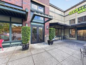 1425 Ne 61st Ave #205 - Photo 1 of 1