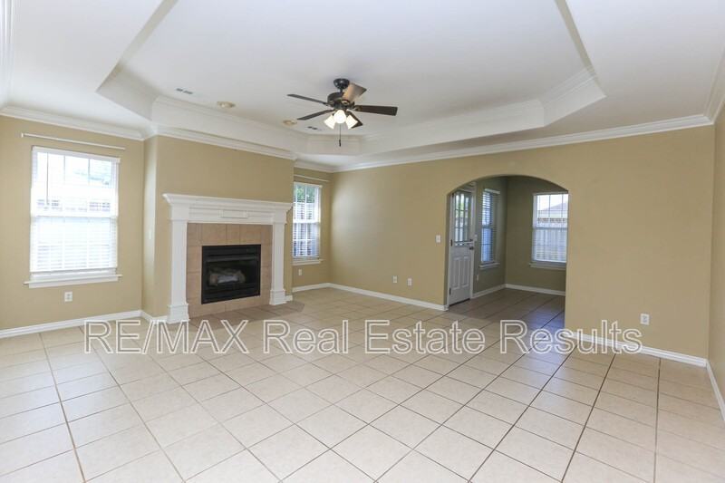 3703 Sw Carriageway Ave - Photo 7 of 30
