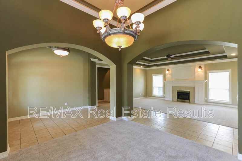 5602 S Bent Tree Dr - Photo 6 of 41