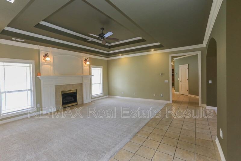 5602 S Bent Tree Dr - Photo 7 of 41