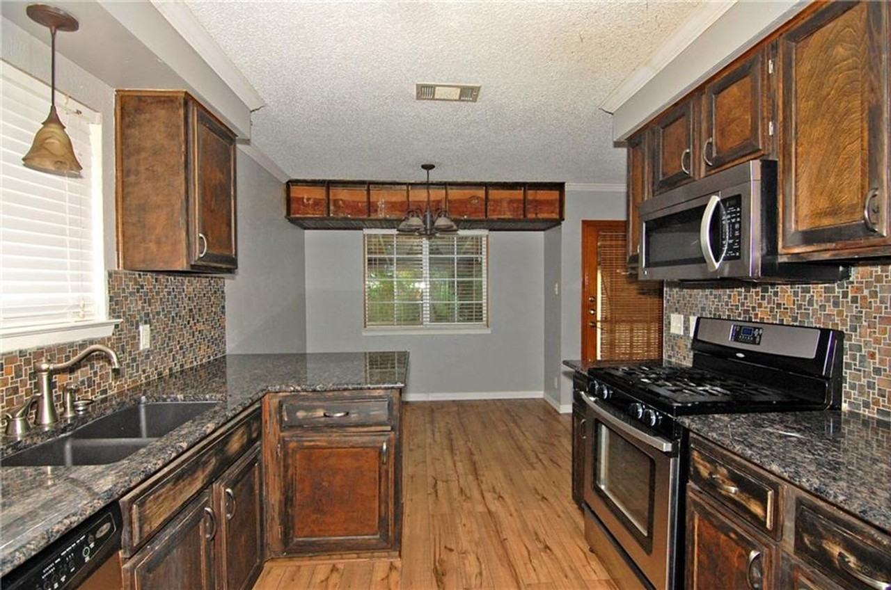 10215 Missel Thrush Dr - Photo 4 of 10