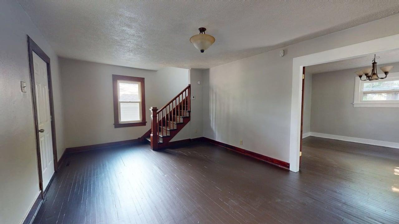 1297 Pondview Ave - Photo 2 of 15