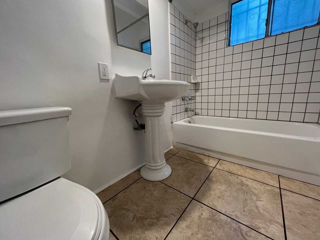 11515 Bradson Pl - Photo 6 of 16