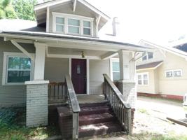 featured image of 522 W 4th Ave