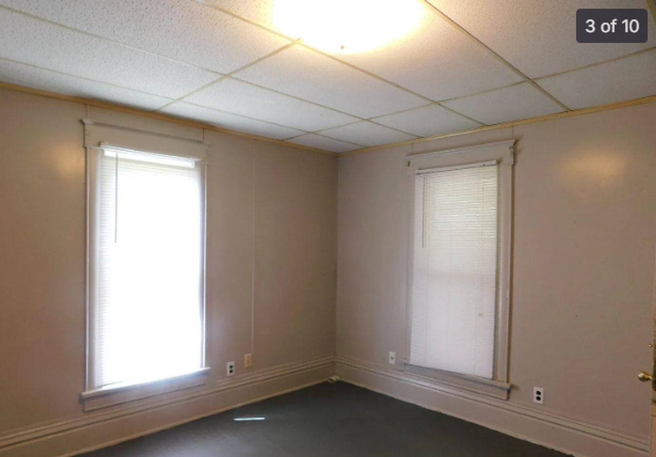 316 S Taylor - Photo 2 of 9