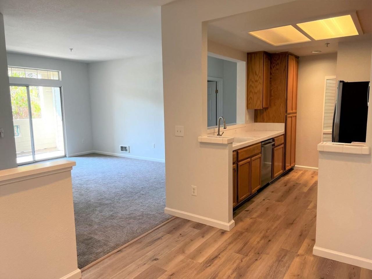 2104 Hastings Shore Ln - Photo 5 of 30