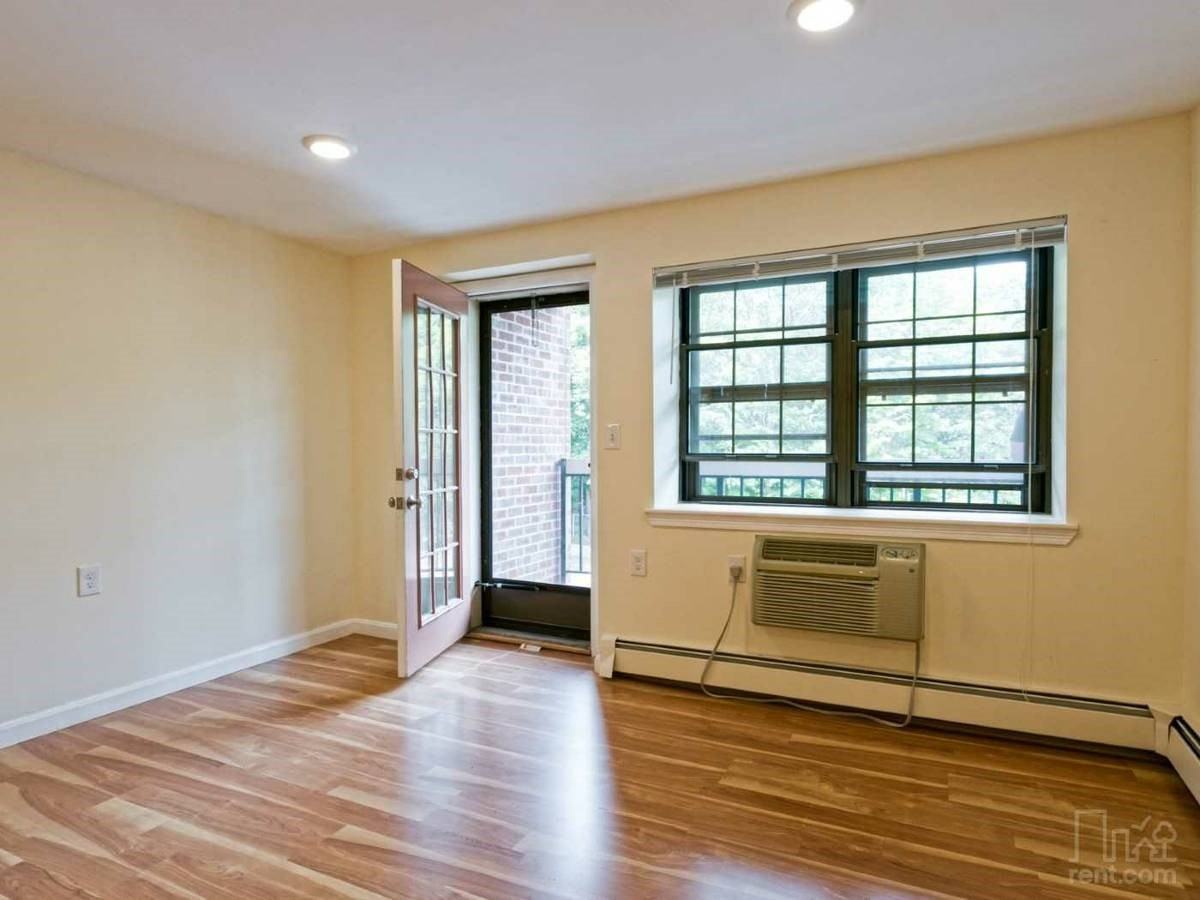 Highland Ave. & Webster St #323N - Photo 2 of 20