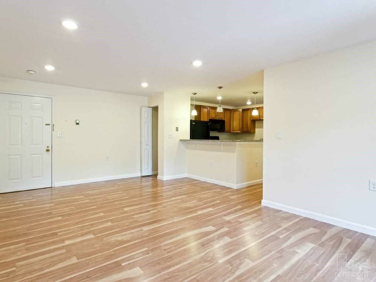 Highland Ave. & Webster St #323N - Photo 3 of 20