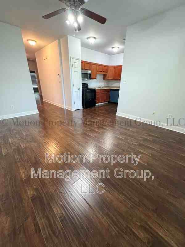 6920 Northside Dr #A - Photo 2 of 11