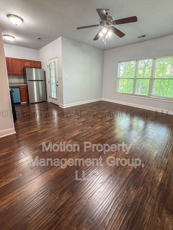 6920 Northside Dr #A - Photo 4 of 11
