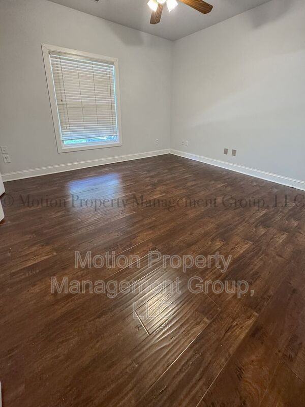 6920 Northside Dr #A - Photo 6 of 11