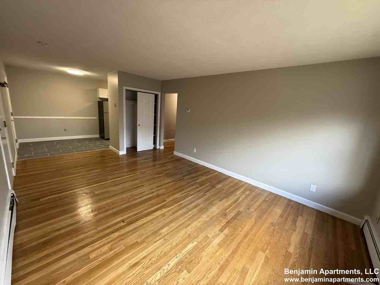 Grove St. & Seminary Ave #11 - Photo 3 of 22