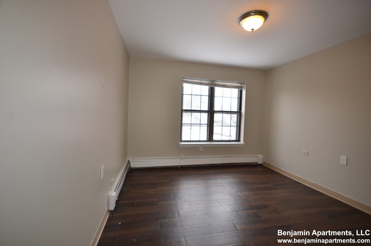 Highland Ave. & Webster St #115N - Photo 7 of 15