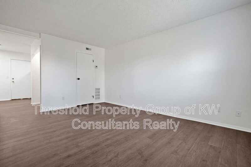 2721 Brianlane Blvd #2727 - Photo 3 of 25