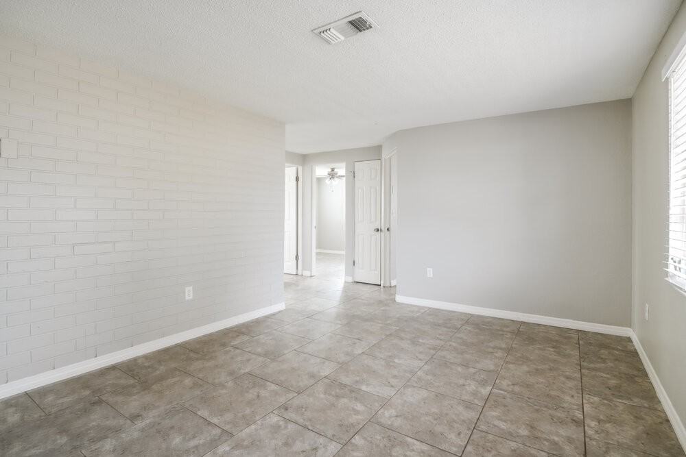 4024 Cranbrook Pl - Photo 7 of 25