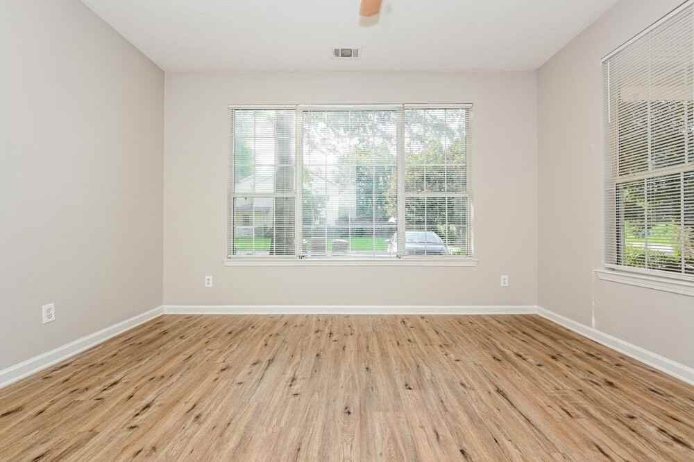 2499 Brianna Dr - Photo 4 of 17