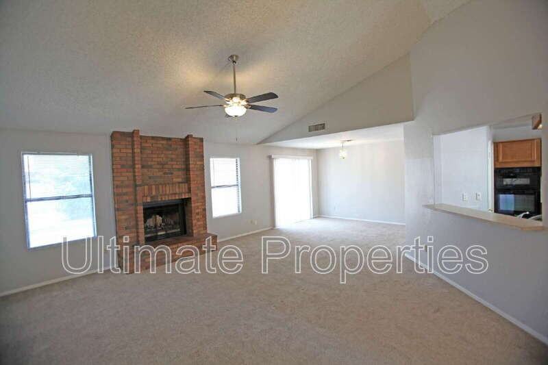 7719 W Dreyfus Dr - Photo 3 of 16