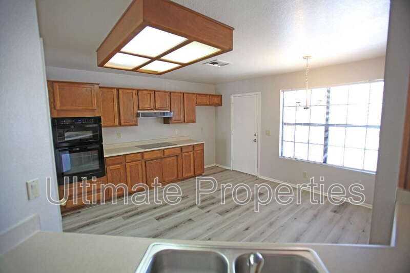 7719 W Dreyfus Dr - Photo 5 of 16