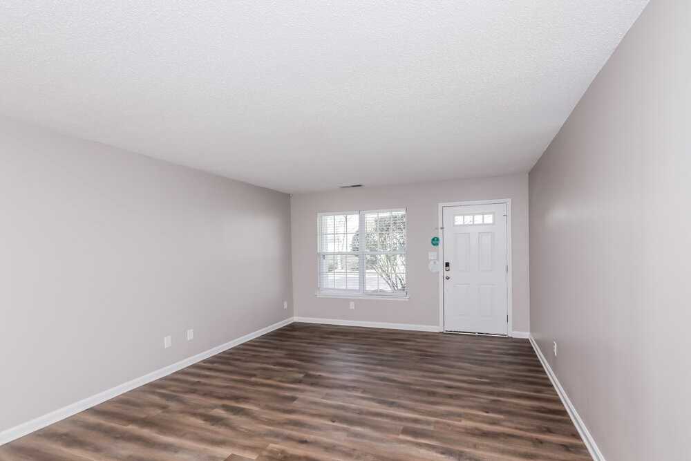 8927 Scotch Heather Way - Photo 4 of 17