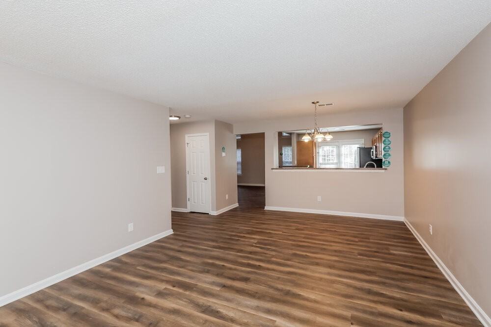 8927 Scotch Heather Way - Photo 5 of 17