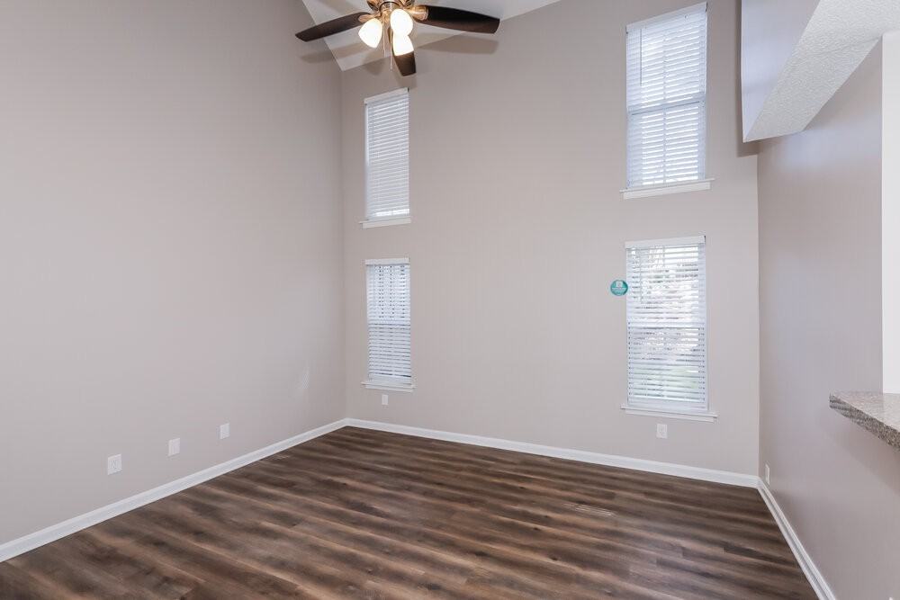 8927 Scotch Heather Way - Photo 6 of 17