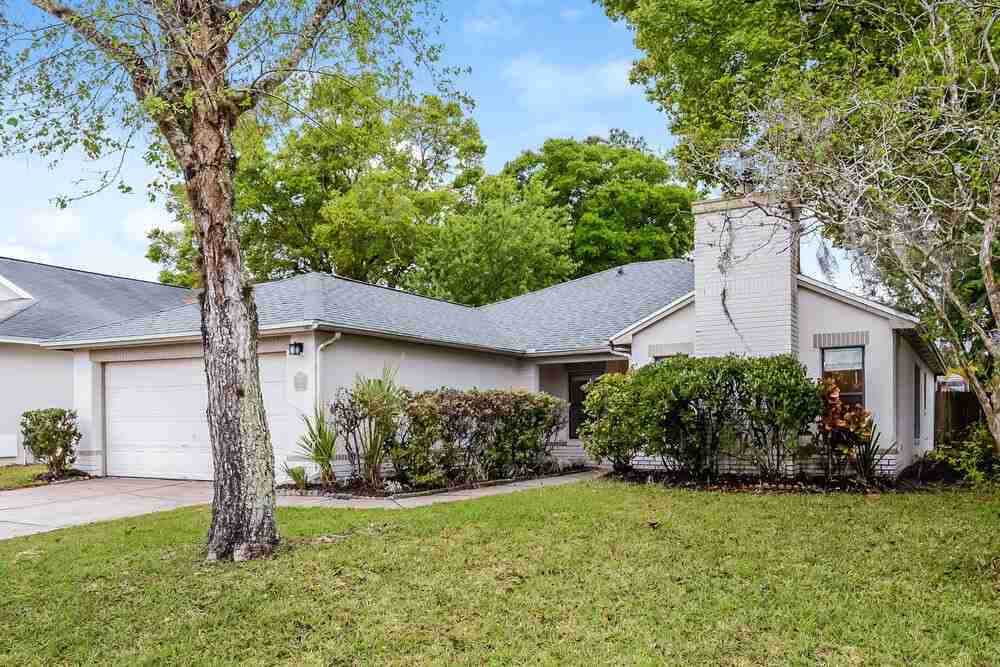 534 S Sundance Dr - Photo 3 of 16