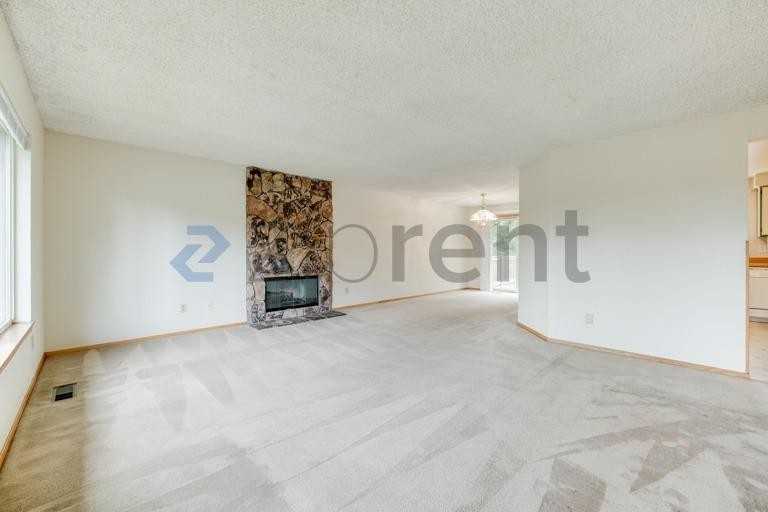 2615 Se 16th St - Photo 6 of 25