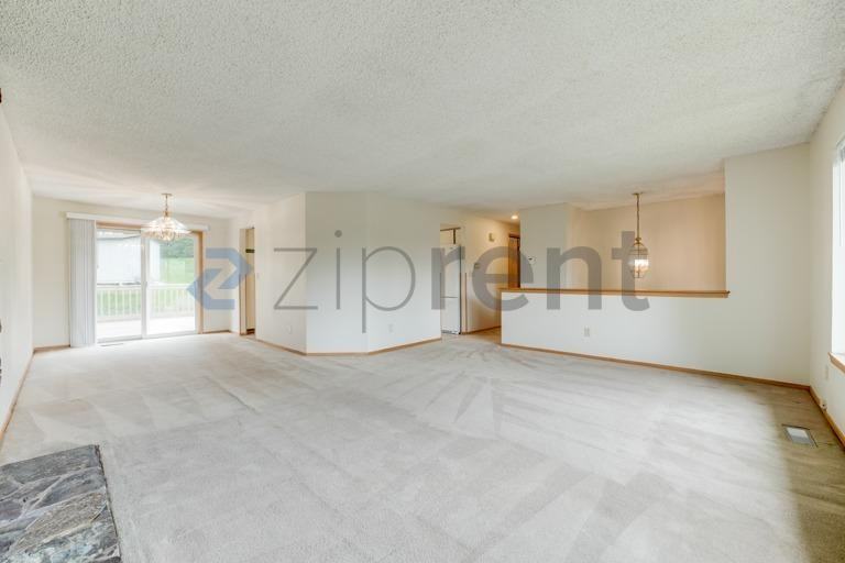 2615 Se 16th St - Photo 7 of 25